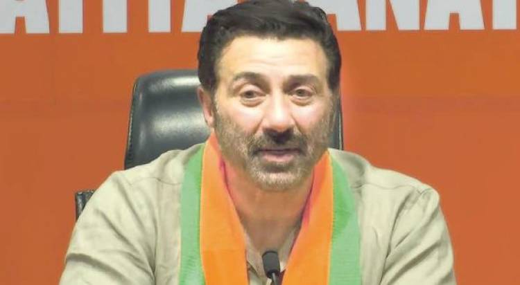 Here's why Twitter users are asking "Where are you Sunny Deol"